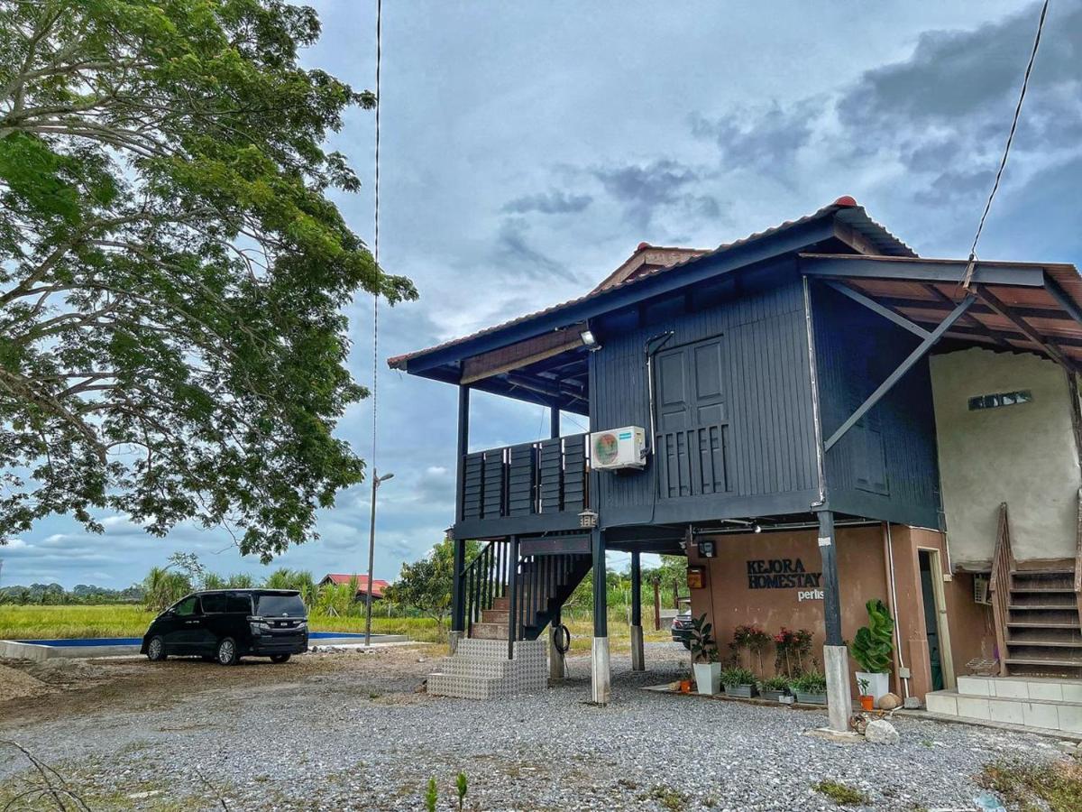 Kejora Homestay 캉가르 외부 사진