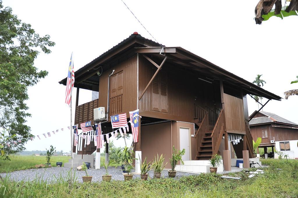 Kejora Homestay 캉가르 외부 사진
