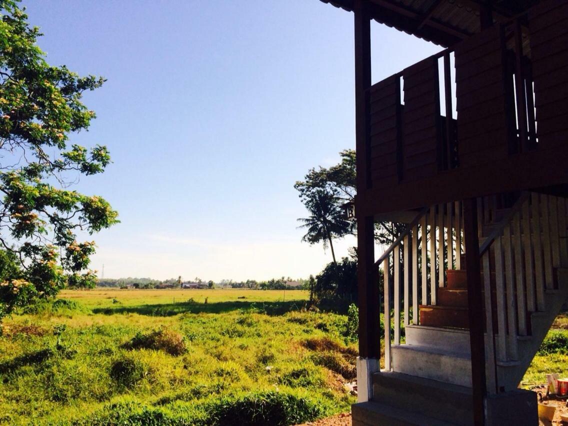 Kejora Homestay 캉가르 외부 사진